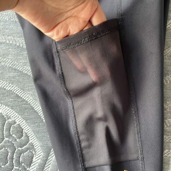 Shires Aubrion Summer Riding Leggings - Picture 5 of 8